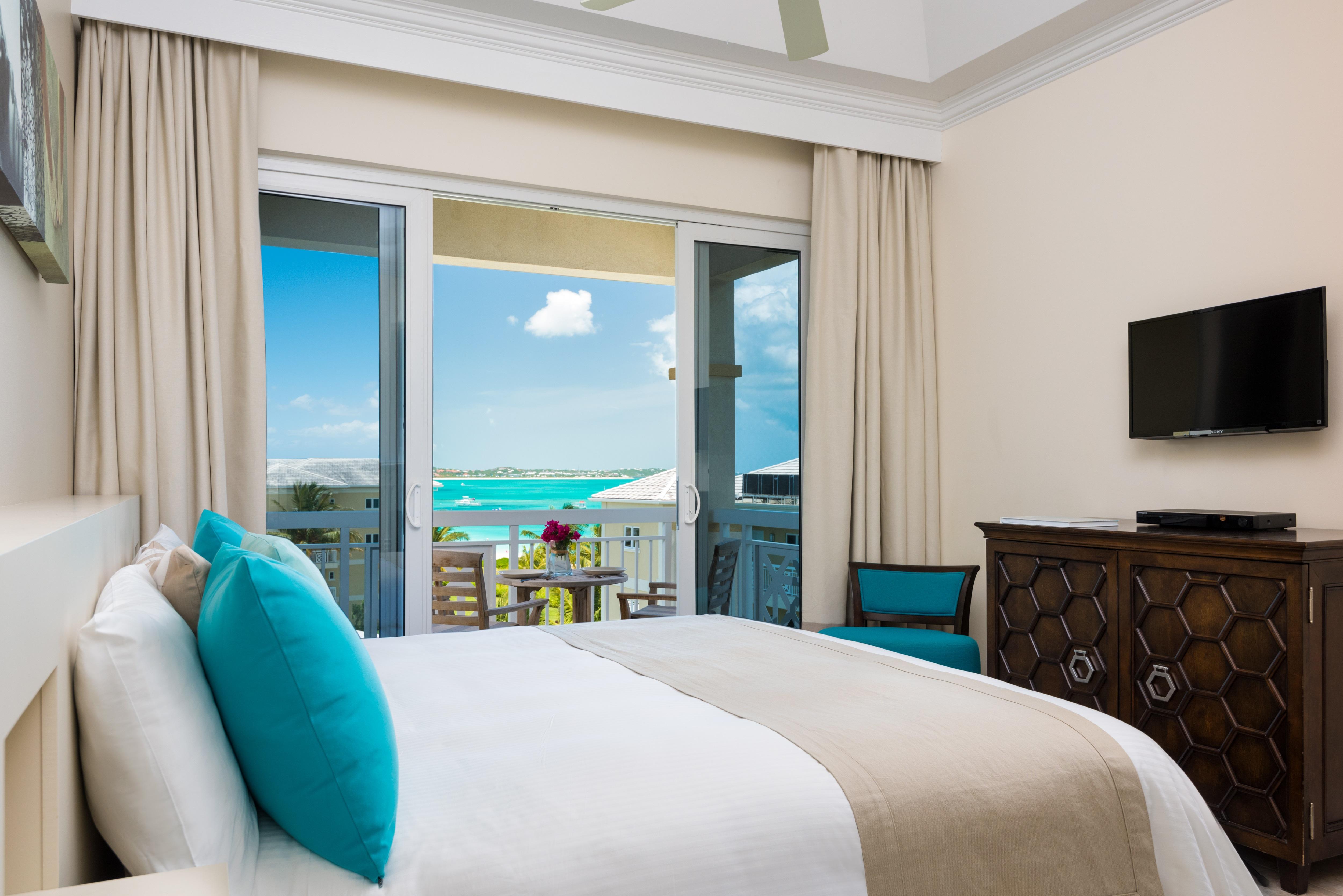 อเล็กซานดรา รีสอร์ต - ออล อินคลูซีฟ Hotel เกรซเบย์ ภายนอก รูปภาพ